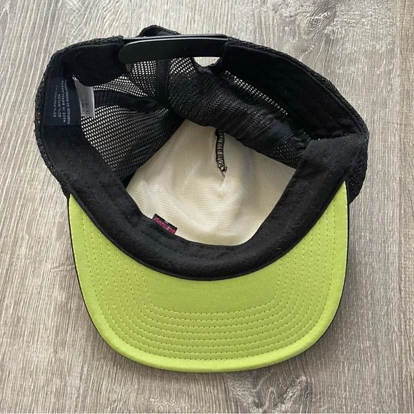 Volcom hat - Picture 3 of 3